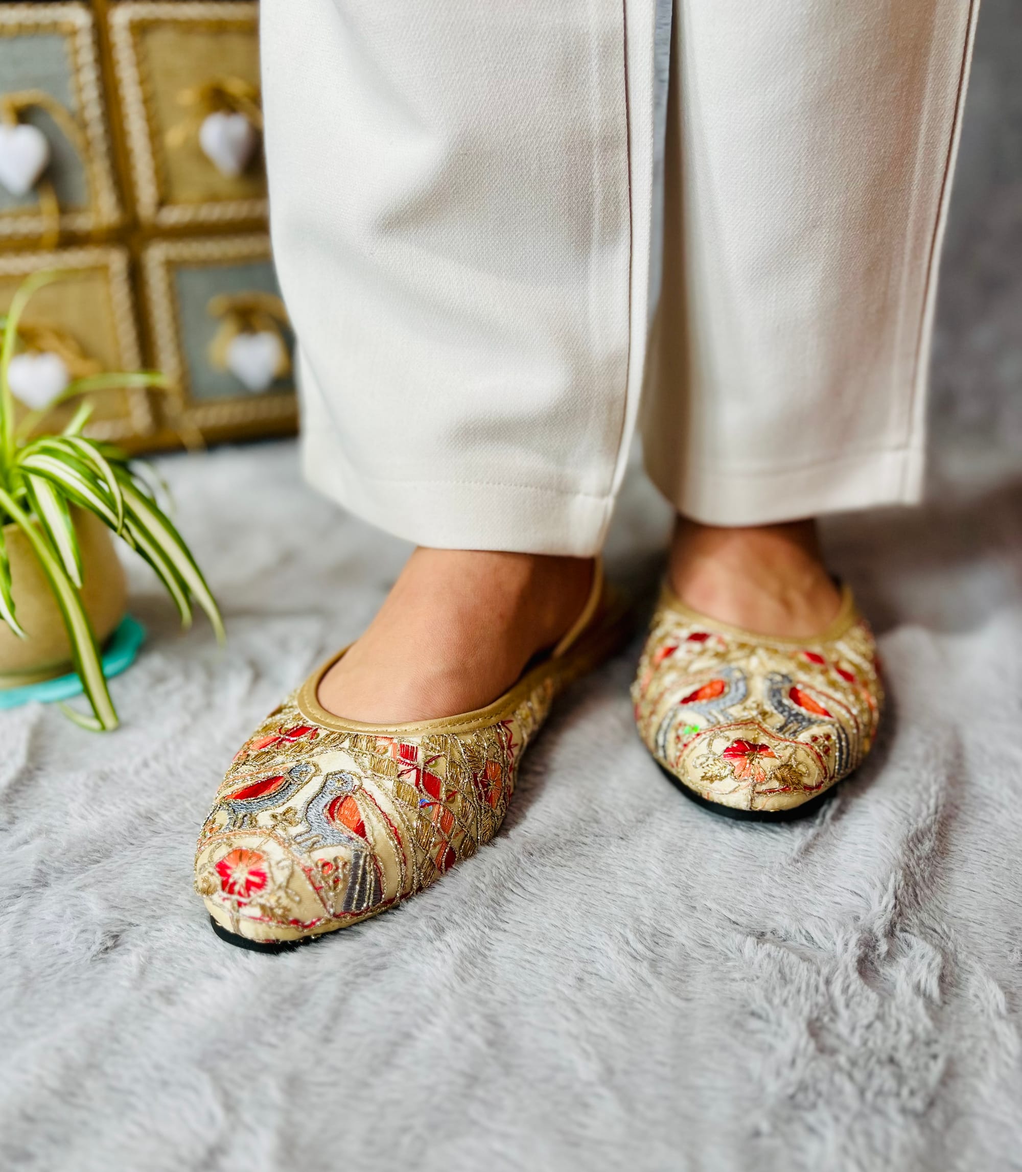 Golden Heritage Embroidered Jutti – Women’s Traditional Footwear