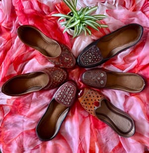 Handcrafted Leather Jutti with Zari Detailing